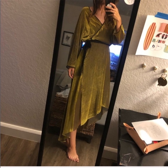 Diane Von Furstenberg DVF Velvet Eloise Golib Wrap Yellow Midi Dress XS - Picture 6 of 9